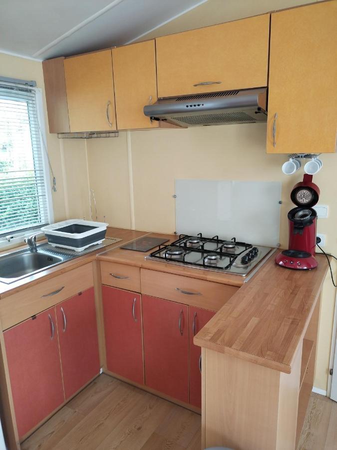 Mobil-Home Coin De Paradis En Cote D'Opale Sur Terrain Prive Et Sa Caravane Hermelinghen Ngoại thất bức ảnh