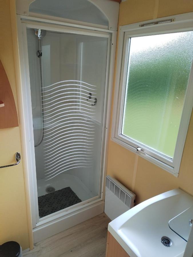 Mobil-Home Coin De Paradis En Cote D'Opale Sur Terrain Prive Et Sa Caravane Hermelinghen Ngoại thất bức ảnh